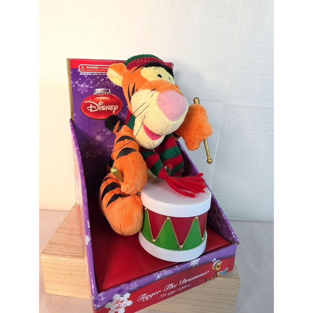 New Tigger Drummer Gemmy Disney 7” Christmas Plush “Deck The Halls” Xmas 2008